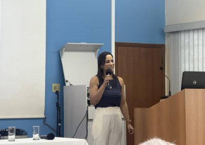 Sabrina Vasques – contribuindo com orientações fundamentais na área de fonoaudiologia